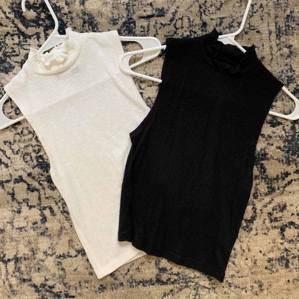 Abercrombie high neck tank tops